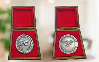 Zdjęcie do Medal okolicznościowy z okazji 30-lecia działalności Związku Gmin Wiejskich RP